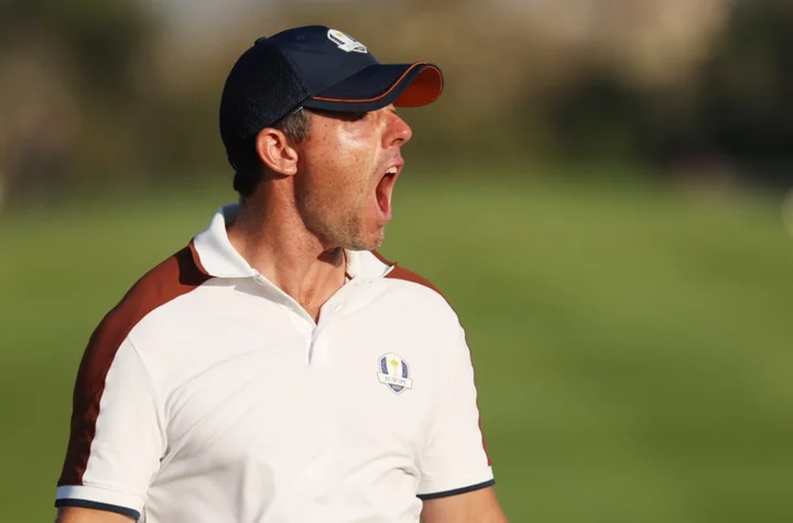 After squandering lead, Rory McIroy erupts in parking lot altercation with Team USA caddie