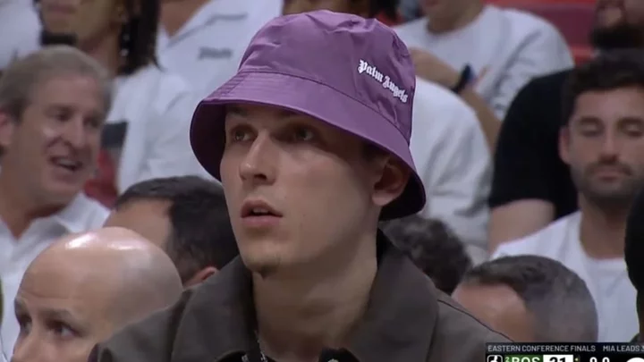 TNT's Stan Van Gundy Did Not Like Tyler Herro's Purple Hat