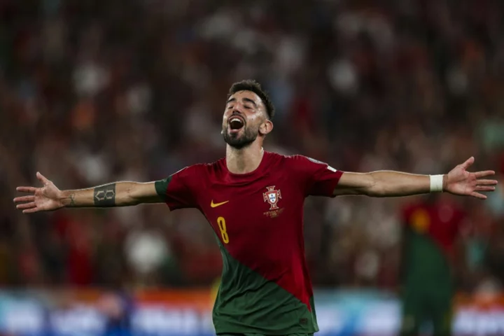 Fernandes nets brace as Portugal beat Bosnia in Euro qualifying