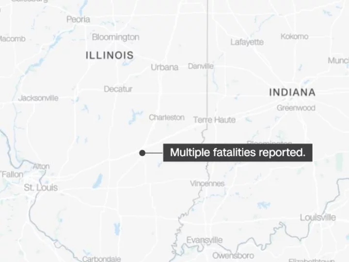 Multiple fatalities, evacuation order in place after semi carrying ammonia crashes in Illinois