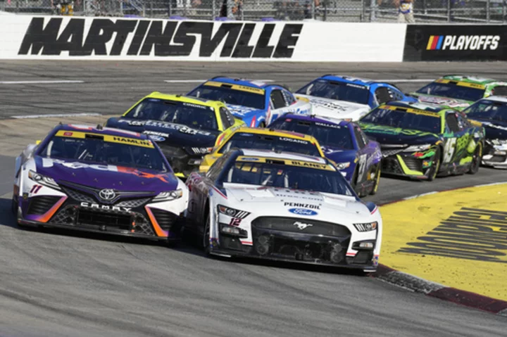 Blaney wins Martinsville and will race for 1st Cup title in NASCAR's championship