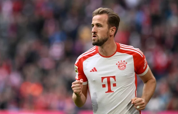 Kane nets hat-trick as Bayern thrash Darmstadt on Neuer's return