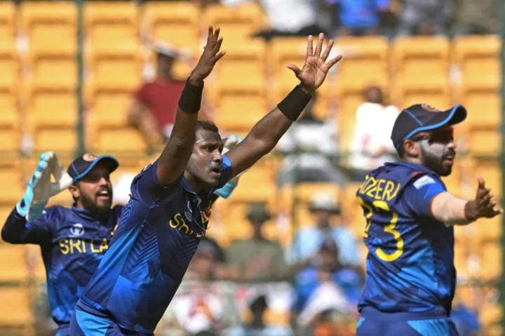 Sri Lanka push dismal England closer to World Cup exit