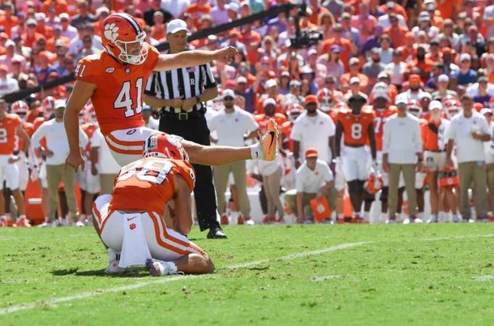 College Kickers: Clemson blows Florida State upset with missed chip-shot FG