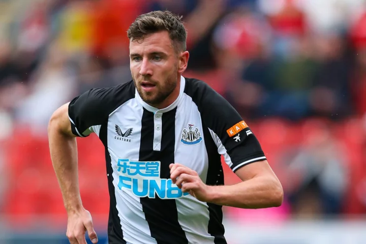 Paul Dummett and Loris Karius commit futures to Newcastle with new deals