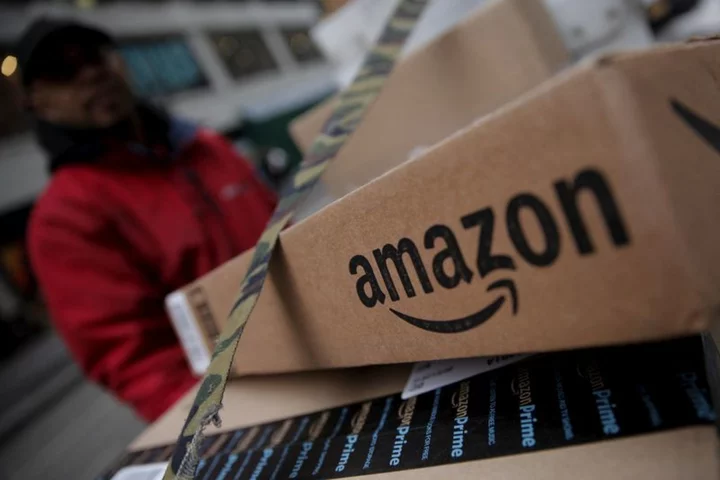 FTC's Amazon antitrust lawsuit faces high bar in US court -experts