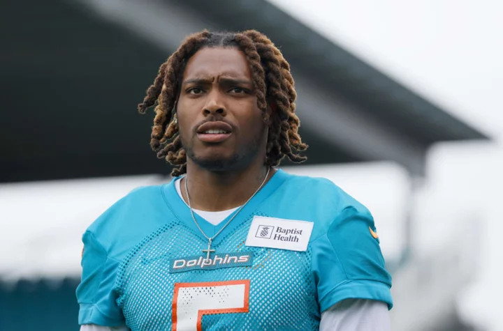 Jalen Ramsey calls out Adam Schefter, pours cold water on Dolphins injury update