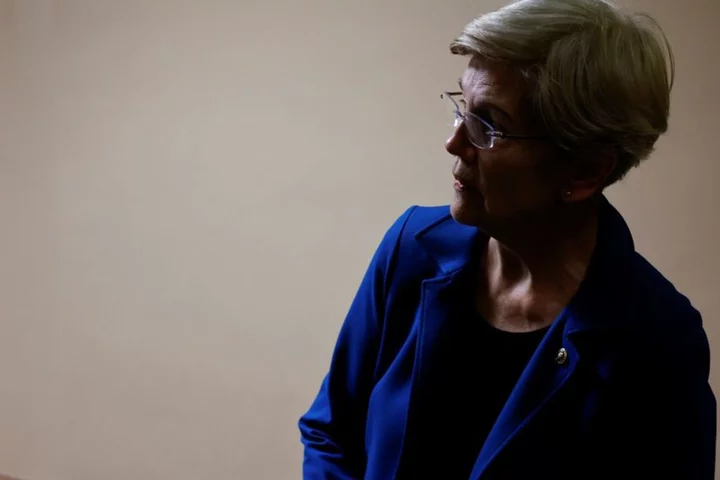 US Senator Warren: Supreme Court CFPB case threatens all bank regulators