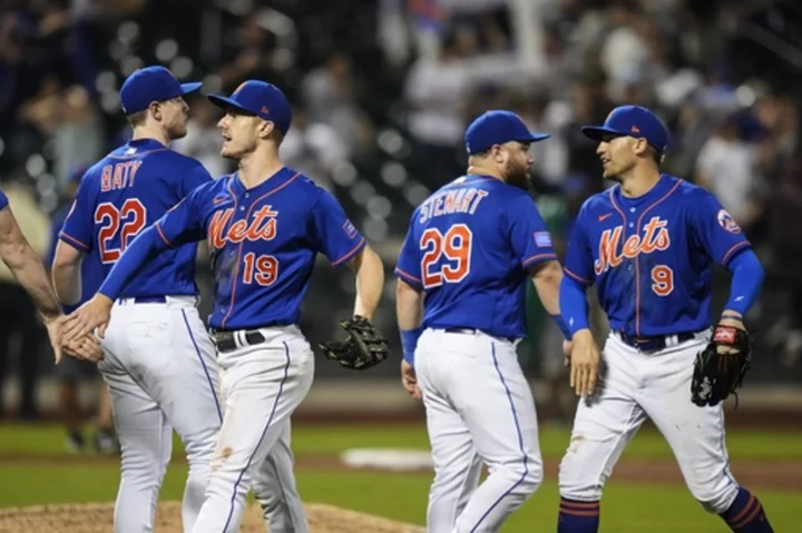 Álvarez homers twice, Mets hold on to beat White Sox 11-10 after opening 7-run lead