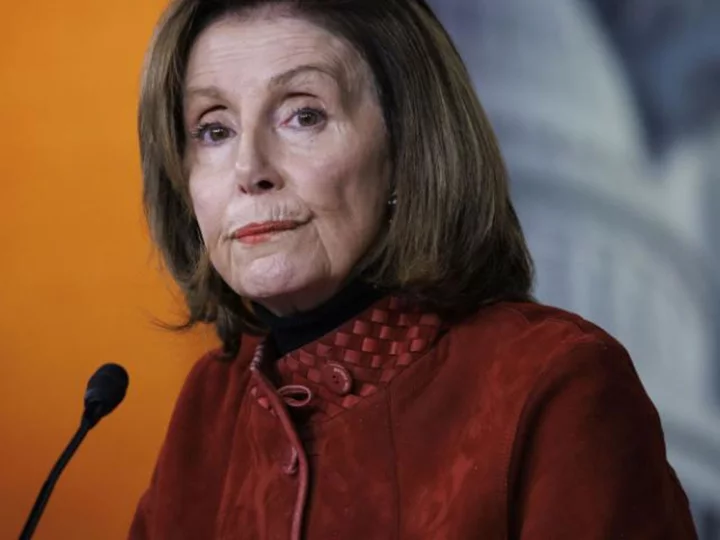 Pelosi accompanying Feinstein's body to California on plane from president's military fleet