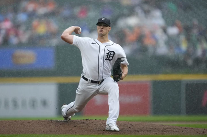 Tigers have a combined no-hitter against Blue Jays through 8 innings