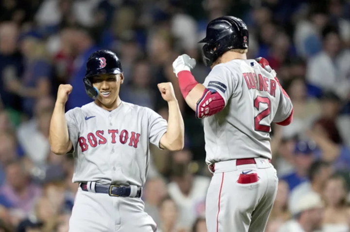 Devers, Turner lead Boston's HR derby; Red Sox top Cubs 8-3 for 6th straight win