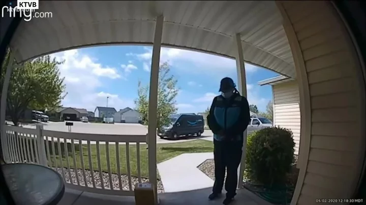 Amazon delivery driver immediately regrets not following customer's instructions