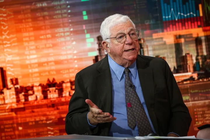 Richard Ravitch, Who Helped Save NYC in 1970s, Dies at 89