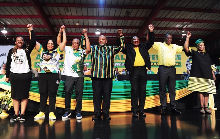 ANC Blames Apartheid, Pans Coalitions Ahead of South Africa Vote