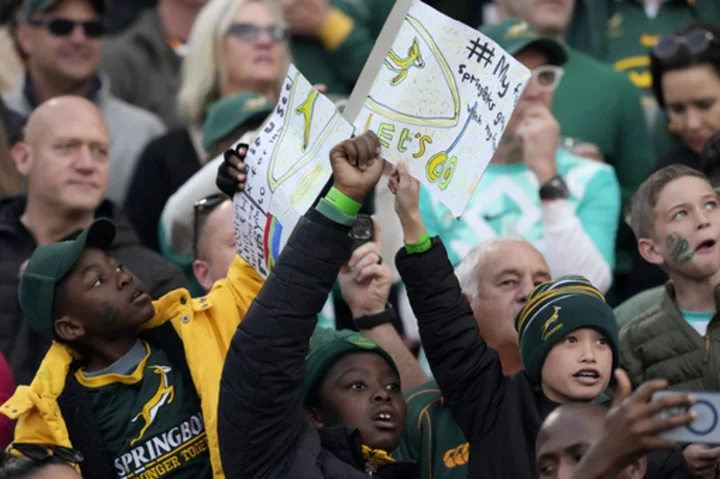 All Blacks rally from 17-3 down to beat Australia 23-20 in the 2nd Bledisloe Cup test