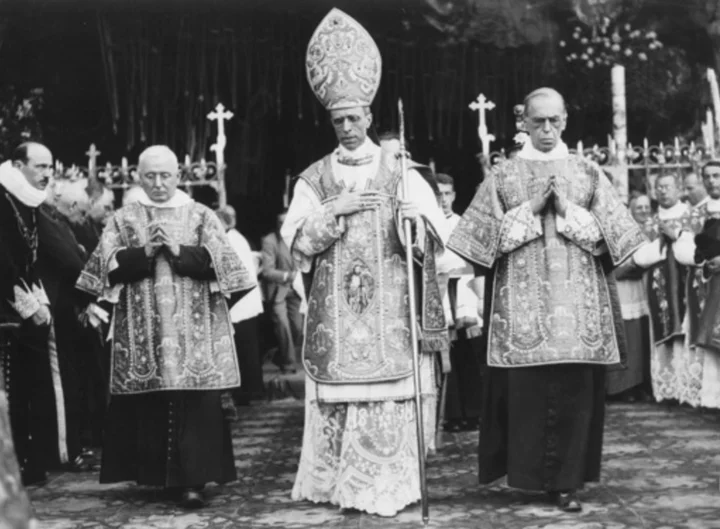 Catholic-Jewish research backs reports Catholic convents sheltered 3,000-plus Roman Jews during WWII