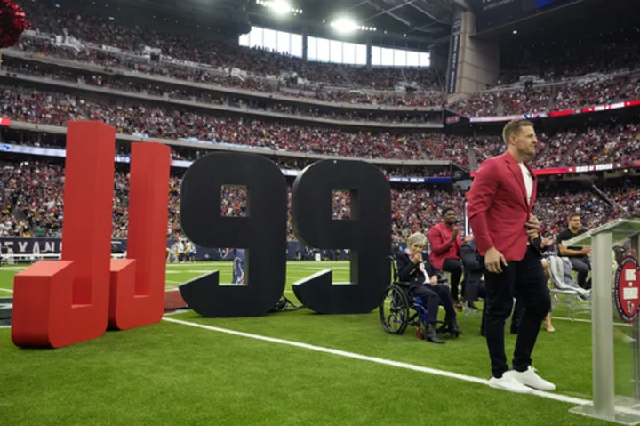 Former Texans star JJ Watt inducted into team's Ring of Honor