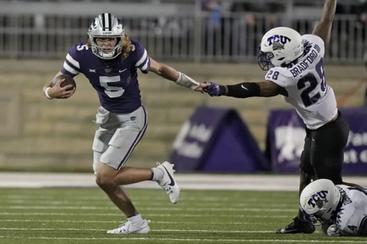 Howard throws 3 TD passes to help Kansas State beat TCU 41-3