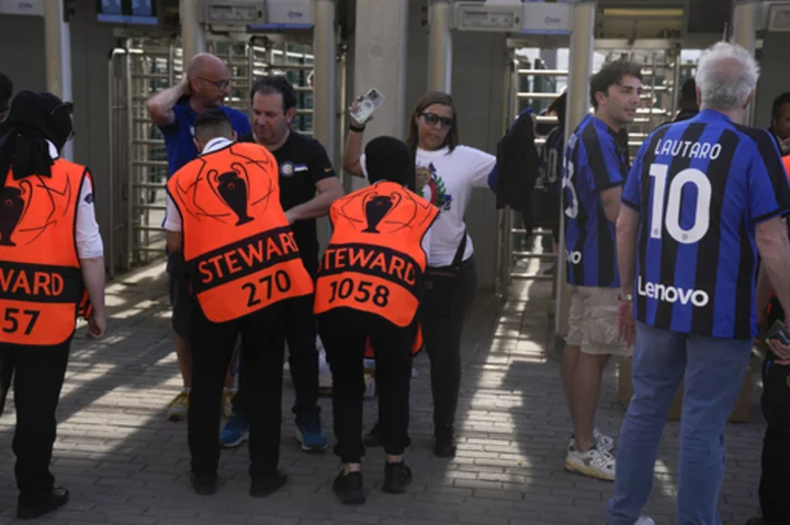 Champions League final in Istanbul tests UEFA security plans after chaos in Paris last year