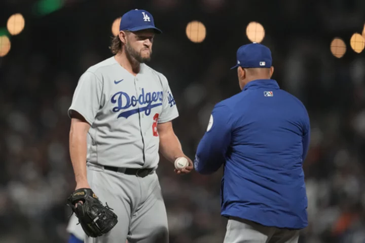 Kershaw loses for first time since May 21 as Giants beat Dodgers 2-1