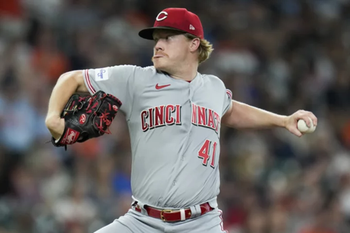 Abbott has another scoreless outing, Stephenson homers to lead Reds over Astros 2-1