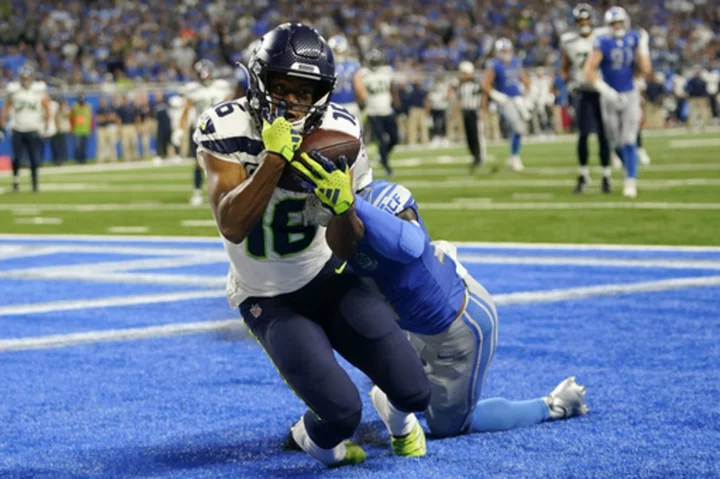 Geno Smith's 2nd TD pass to Tyler Lockett lifts the Seahawks to a 37-31 OT win over the Lions