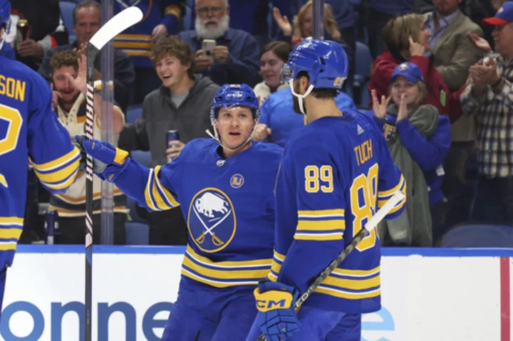 Cozens scores game-winning goal in OT, lifts Buffalo Sabres to 3-2 win over Tampa Bay Lightning