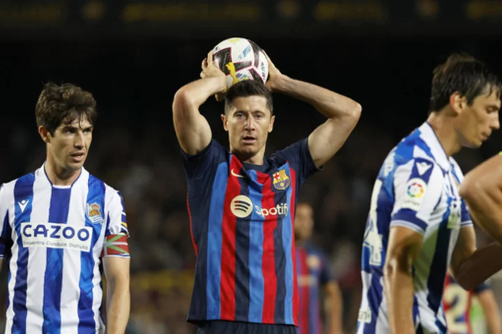 Camp Nou clamors for Messi to return to Barcelona during rare loss to Sociedad