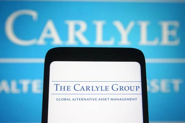 Carlyle CEO Says Firm Working With ‘Urgency’ to Grow, Cut Costs