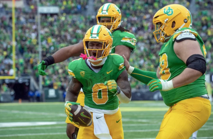 No. 8 Oregon clashes with no. 13 Utah in game with heavy Pac-12 title implications