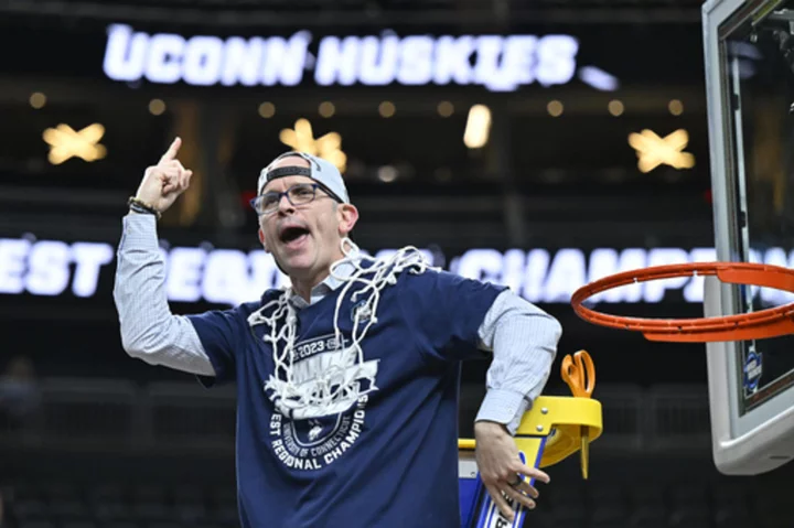 UConn's Dan Hurley cashes in on national title with a new 6-year, $32.1M contract