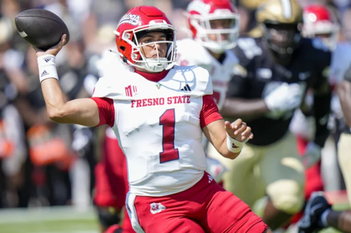 Mikey Keene celebrates Fresno State debut with 4 TD passes in 39-35 win over Purdue