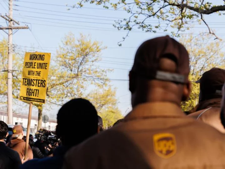 Teamsters will likely authorize a UPS strike Friday