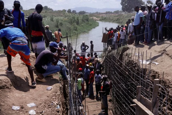 Dominican Republic says it is ready to restart canal after Haiti border shutdown