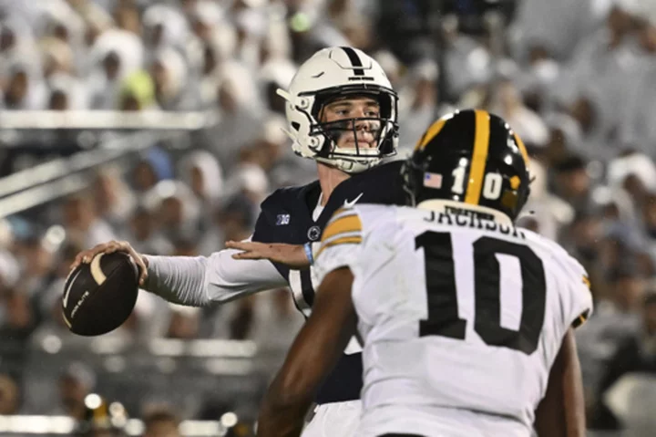 Allar, defense lead No. 7 Penn State past No. 24 Iowa 31-0