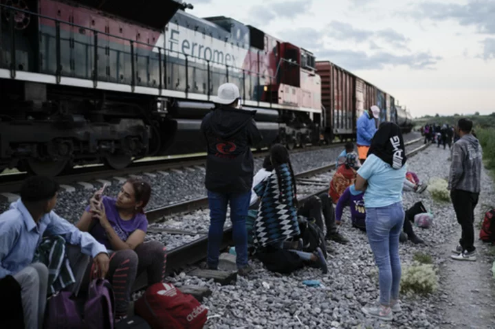 Mexico pledges to set up checkpoints to 'dissuade' migrants from hopping freight trains to US border