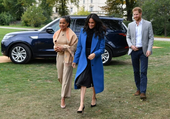 Rival claims over Prince Harry, Meghan NY 'car chase'