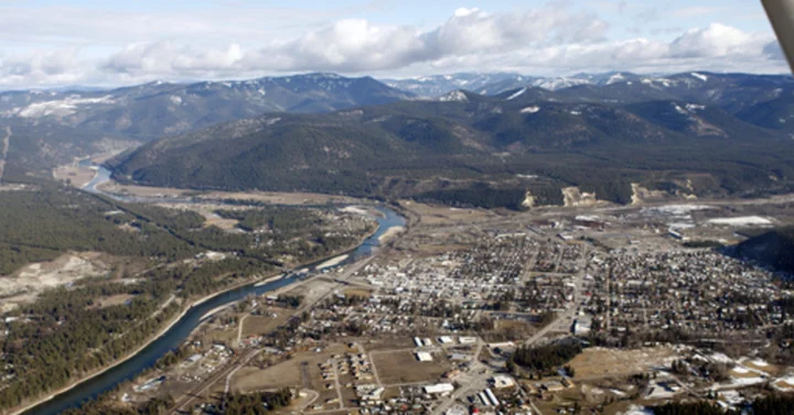 Superfund town's health clinic accused of submitting false asbestos claims