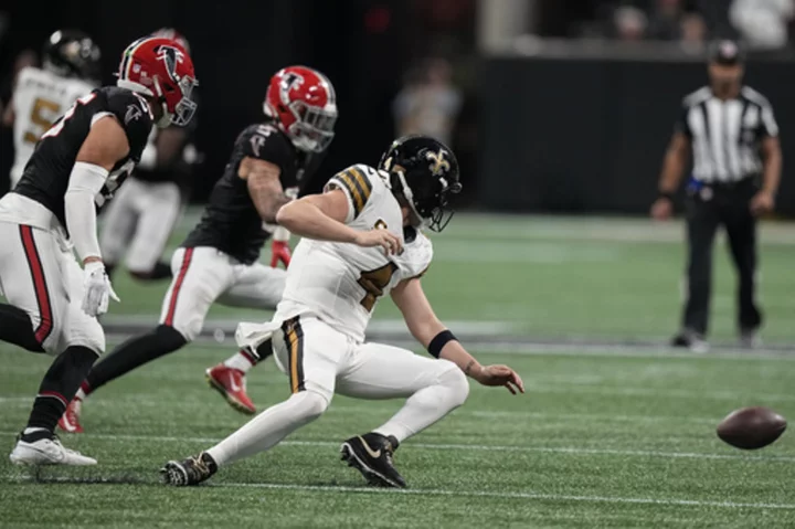 Saints QB Derek Carr under increasing scrutiny as the Lions invade the Superdome