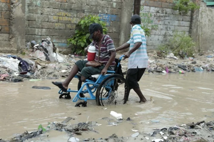 15 dead, 8 missing after heavy rains unleash floods in Haiti