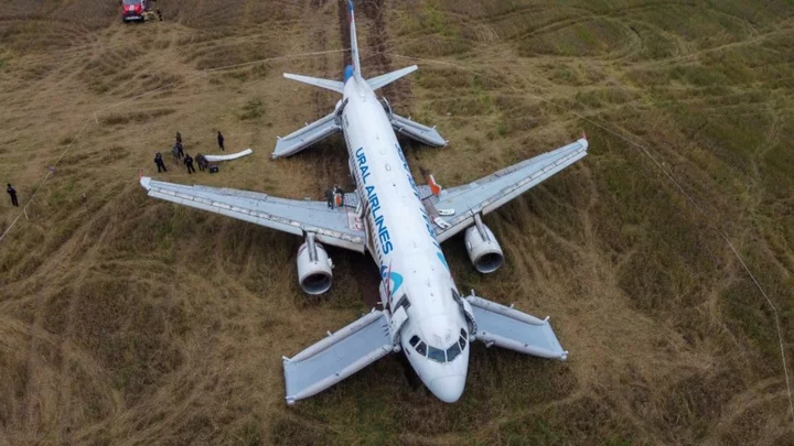 Russian airliner forced to land in corn field