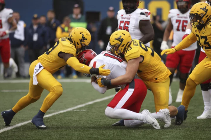 Texas Tech QB Tyler Shough has broken left fibula, the 3rd season in a row with significant injury