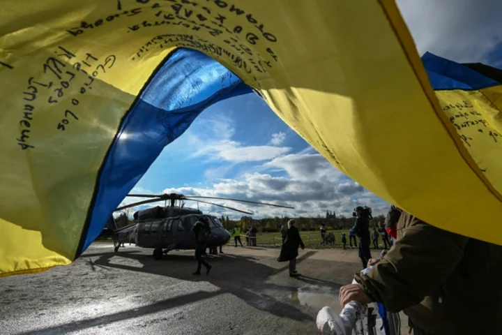 Czech crowdfunder sends arms to Ukraine despite fatigue