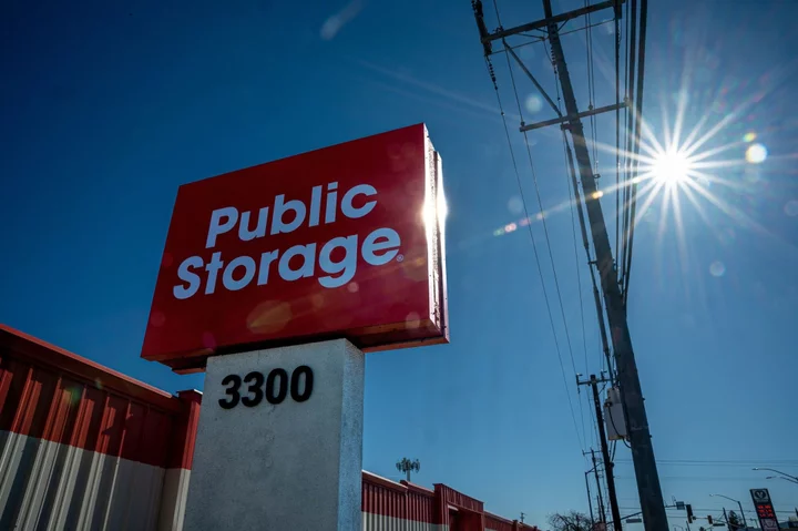 Public Storage Raises $2.2 Billion for M&A in Bond Market Dash