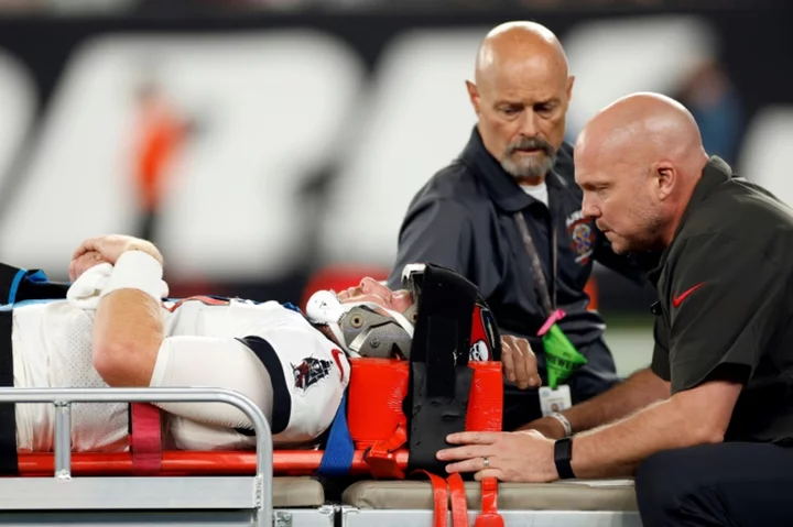 Bucs quarterback Wolford suffers neck injury in pre-season game