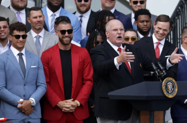 Travis Kelce reveals what he wanted to say at White House mic