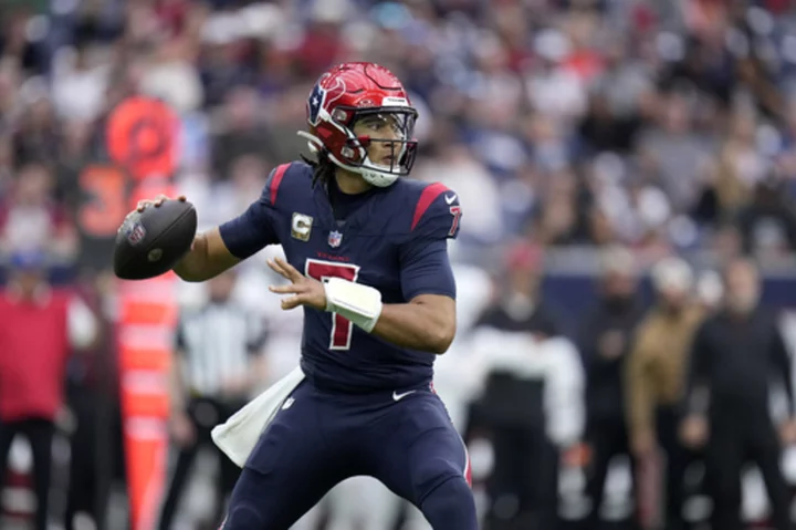 Texans host Jaguars with first place in AFC South up for grabs