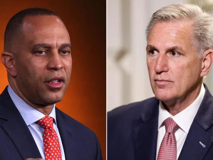 Jeffries outraises McCarthy in second quarter, bringing in $29 million for House Democrats