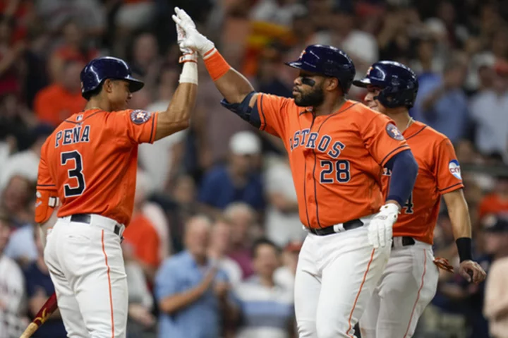 Singleton homers twice in Verlander's 500th start to lead Astros over Angels 11-3